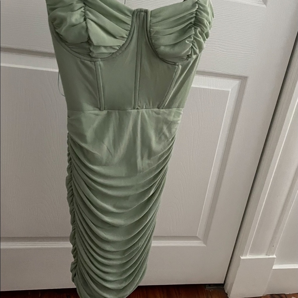 Sage mini dress 👗